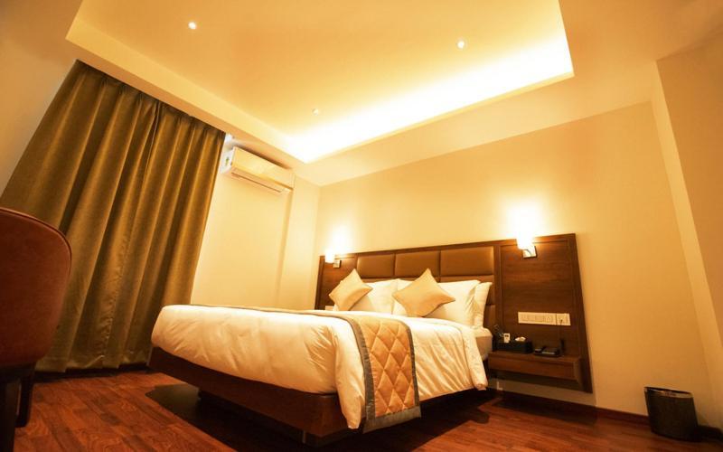 Super Hotel O Nar Comforts Near Ksr Railway Station Bengaluru Kültér fotó
