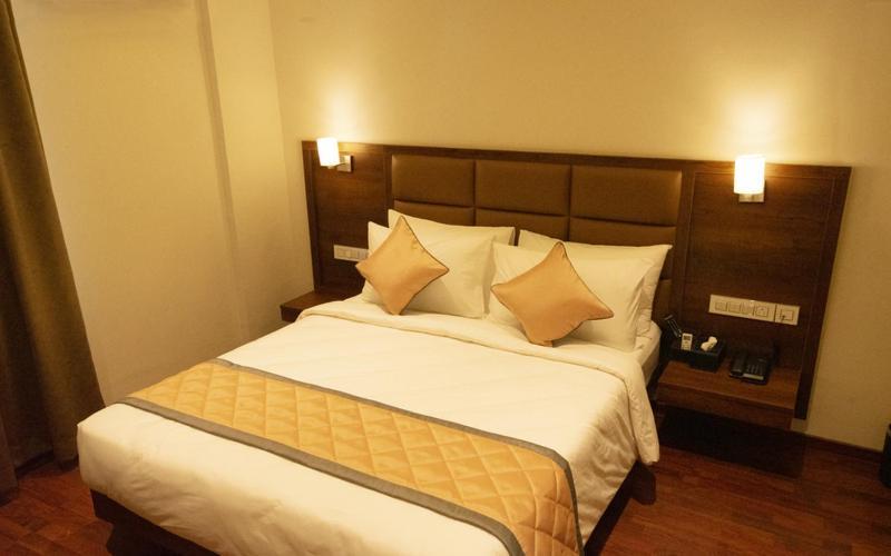 Super Hotel O Nar Comforts Near Ksr Railway Station Bengaluru Kültér fotó