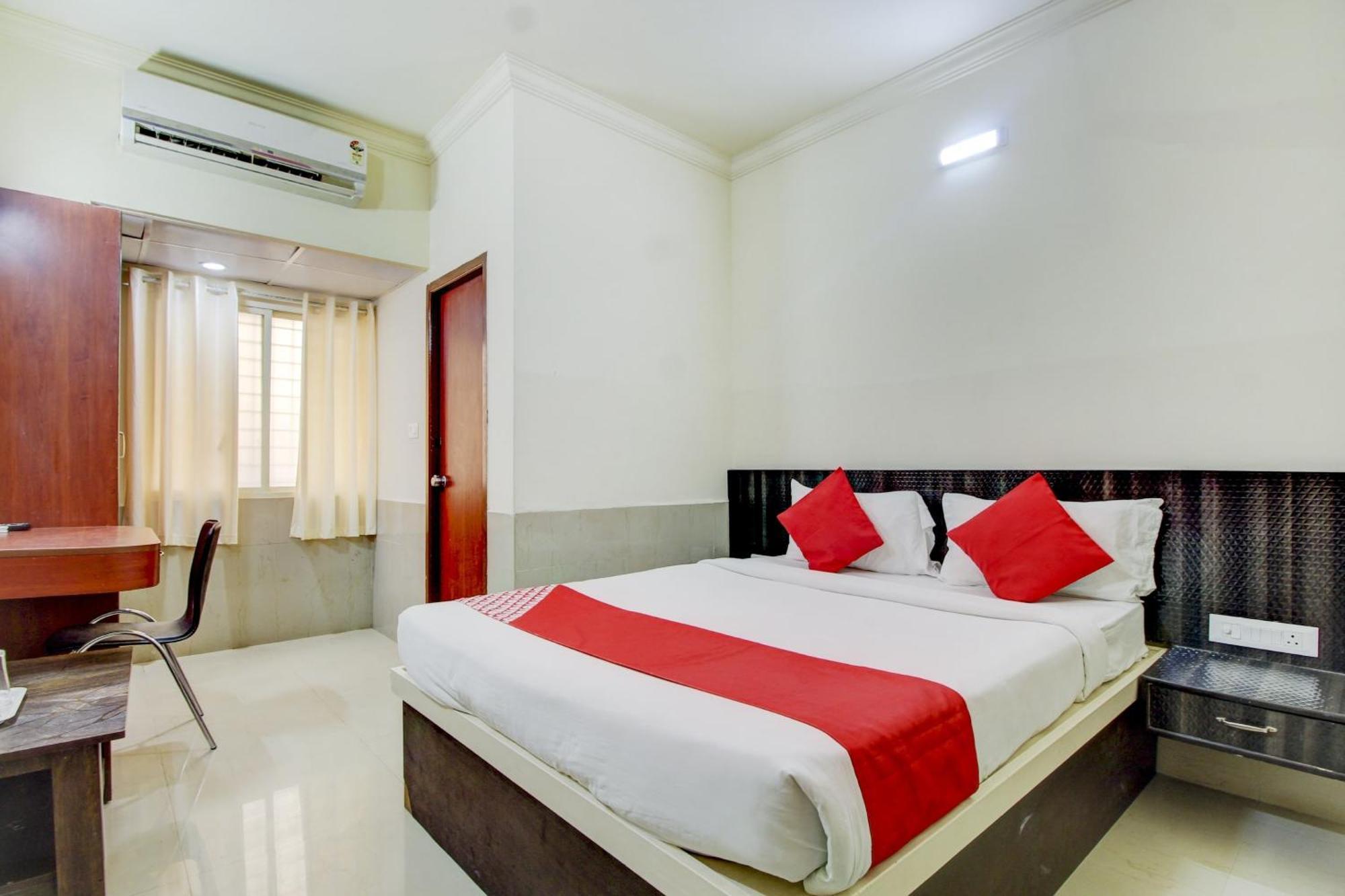 Super Hotel O Nar Comforts Near Ksr Railway Station Bengaluru Kültér fotó